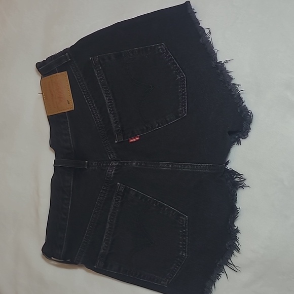 Levi's Black Jean Shorts - Picture 4 of 4